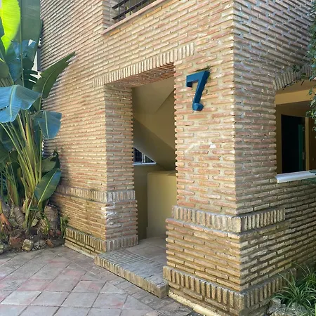Arqueros Jacarandas Apartment Benahavis