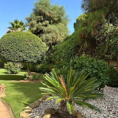 Arqueros Jacarandas Apartment Benahavis